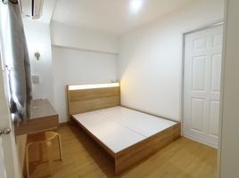 2 Bedroom Apartment for sale at J.C. Tower Inthamara, Sam Sen Nai