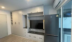 1 Schlafzimmer Wohnung zu verkaufen in Bang Na, Bangkok Regent Home Bangna