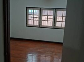 3 Schlafzimmer Reihenhaus zu vermieten im Baan Sena Villa 9, Tha Raeng