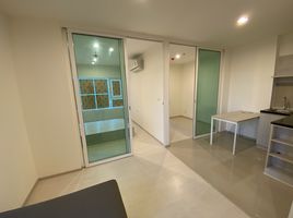 2 Bedroom Apartment for sale at Aspire Erawan, Pak Nam