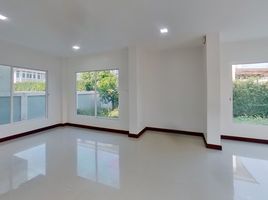 3 Schlafzimmer Villa zu verkaufen im Ornsirin 6, San Pu Loei, Doi Saket