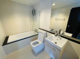 1 Schlafzimmer Wohnung zu verkaufen im Knightsbridge Bearing, Samrong Nuea, Mueang Samut Prakan, Samut Prakan