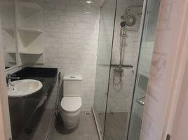 2 Bedroom Condo for rent at The Peony , Thung Mahamek