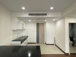 1 Bedroom Condo for sale at Supalai Lite Sathorn - Charoenrat, Bang Khlo, Bang Kho Laem, Bangkok