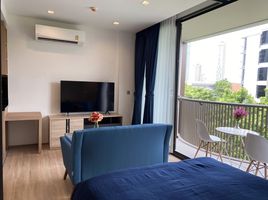 1 Schlafzimmer Appartement zu verkaufen im Kawa Haus, Phra Khanong Nuea