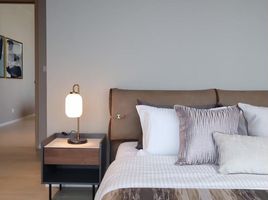 2 спален Кондо на продажу в The Lofts Silom, Si Lom