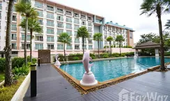 Фото 2 of the Communal Pool at Phuket Villa Patong Beach