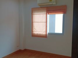 2 Bedroom Townhouse for sale at Sinnakhon Ville Prachauthit-Khu Sang, Nai Khlong Bang Pla Kot, Phra Samut Chedi, Samut Prakan