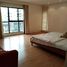 3 Schlafzimmer Appartement zu vermieten im TBI Tower, Khlong Tan