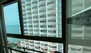 2 Schlafzimmern Wohnung zu verkaufen in Na Kluea, Pattaya Wongamat Tower