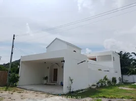 3 Schlafzimmer Villa zu verkaufen in Thep Krasattri, Phuket, Thep Krasattri