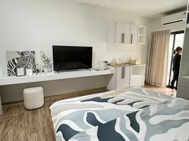 Studio Condo for sale at Golden Condo Harbor, Thung Sukhla, Si Racha