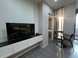 1 Bedroom Condo for rent at The Room Sukhumvit 69, Phra Khanong Nuea