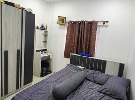 3 Schlafzimmer Reihenhaus zu vermieten im Baan Term Fun, Si Sunthon