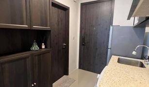 Studio Condo for sale in Din Daeng, Bangkok XT Huaikhwang