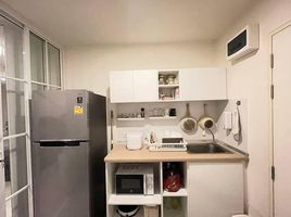 Studio Appartement zu verkaufen im Lumpini Ville Pattanakarn - Srinakarin, Suan Luang, Suan Luang, Bangkok