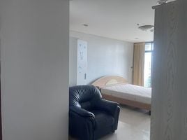 3 Schlafzimmer Appartement zu vermieten im Lumpini Park View, Thung Mahamek