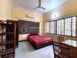 3 Bedroom Apartment for rent at First Floor Flat House for Lease, Tuol Svay Prey Ti Muoy, Chamkar Mon, Phnom Penh