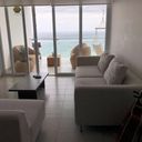 Edificio Mykonos Manta: Oceanfront Apartment For Sale in Manta