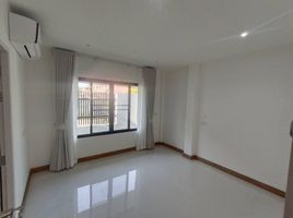 4 Schlafzimmer Haus zu vermieten in Mueang Chiang Mai, Chiang Mai, Pa Daet, Mueang Chiang Mai