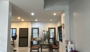 3 Bedrooms House for sale in Ratsada, Phuket Sino Village