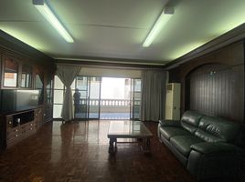 3 Schlafzimmer Wohnung zu vermieten im Aree Mansion, Khlong Tan, Khlong Toei
