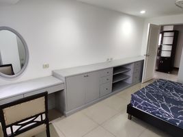 3 Schlafzimmer Appartement zu vermieten im Empire House, Khlong Tan Nuea