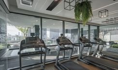 Photos 2 of the Fitnessstudio at Ideo Sathorn Wongwianyai