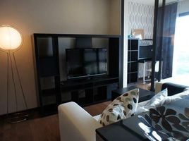 1 Bedroom Apartment for rent at Noble Remix, Khlong Tan