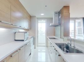 2 Bedroom Apartment for sale at Villa Sikhara, Khlong Tan Nuea