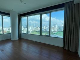 3 Bedroom Apartment for rent at 185 Rajadamri, Lumphini