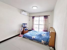 3 Schlafzimmer Reihenhaus zu vermieten im Sinthana Place, Ban Krot, Bang Pa-In, Phra Nakhon Si Ayutthaya