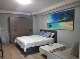 Studio Wohnung zu verkaufen im Patong Condotel, Patong