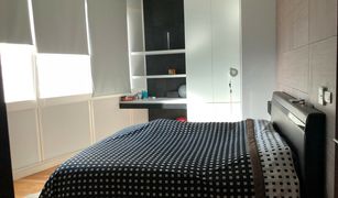 3 Bedrooms Condo for sale in Khlong Toei, Bangkok Millennium Residence