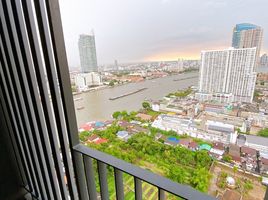 Studio Condo for rent at Chapter Charoennakorn-Riverside, Bang Lamphu Lang, Khlong San
