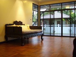 4 Schlafzimmer Haus zu vermieten in Bangkok Hospital, Bang Kapi, Bang Kapi