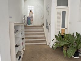 Студия Здания целиком for rent in Бангкок, Khlong Tan, Кхлонг Тоеи, Бангкок