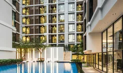 Фото 3 of the Communal Pool at Maestro 14 Siam - Ratchathewi