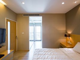 1 Schlafzimmer Wohnung zu vermieten im Noble Remix, Khlong Tan, Khlong Toei