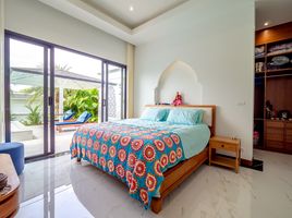 3 спален Вилла на продажу в The Menara Hills, Si Sunthon