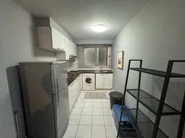 1 Schlafzimmer Wohnung zu vermieten im 49 Plus, Khlong Tan Nuea