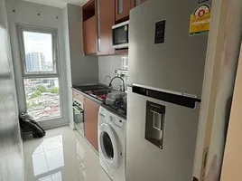 2 спален Кондо в аренду в Aspire Sukhumvit 48, Phra Khanong