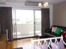2 Bedroom Apartment for rent at Baan Sukhumvit 36, Khlong Tan