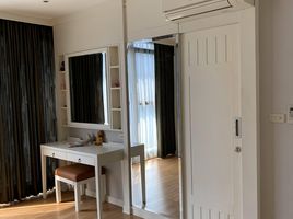 2 Schlafzimmer Wohnung zu vermieten im New House Condo, Lumphini