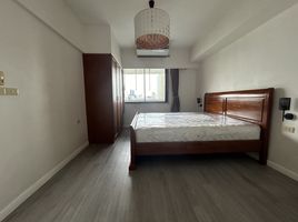 3 Bedroom Condo for sale at Royal Castle, Khlong Tan Nuea