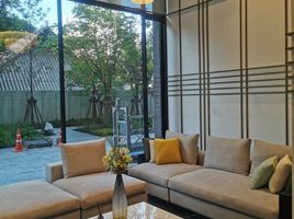 2 Bedroom Apartment for sale at Noble BE19, Khlong Toei Nuea