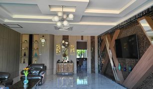 6 chambres Maison de ville a vendre à Pong, Pattaya 