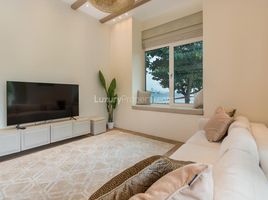 3 Bedroom Apartment for sale at Al Msalli, Shoreline Apartments