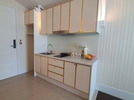 1 Bedroom Condo for sale at Grand Florida, Na Chom Thian