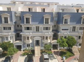 3 Bedroom Penthouse for sale at Mountain View Executive, Al Andalus District, New Cairo City, Cairo